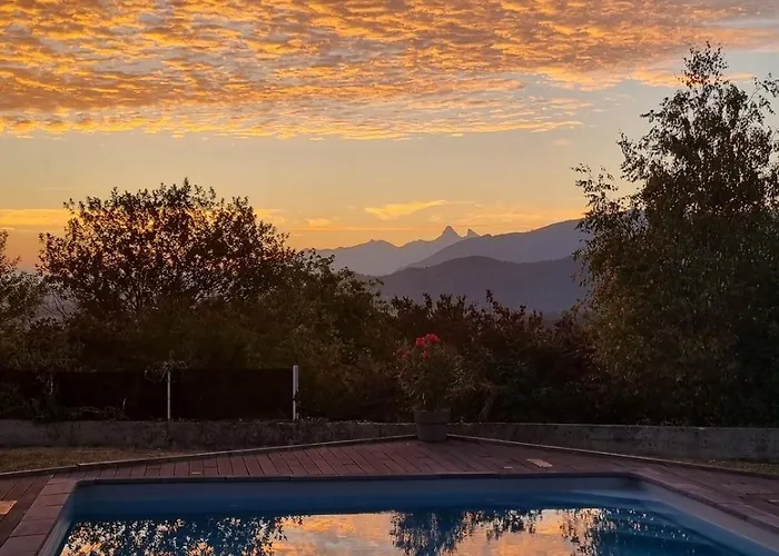 公寓 Small Home, Stunning And Mountain Views *
